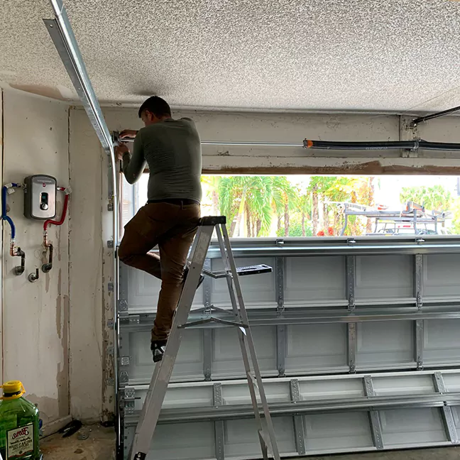 Experienced Garage Door Installation Experts in Belle Glade, FL